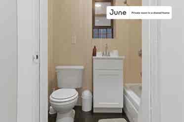 3 BR in New York City