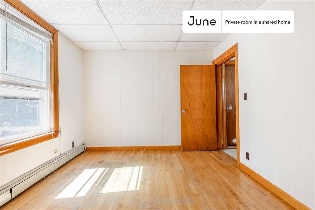 5 BR in Boston