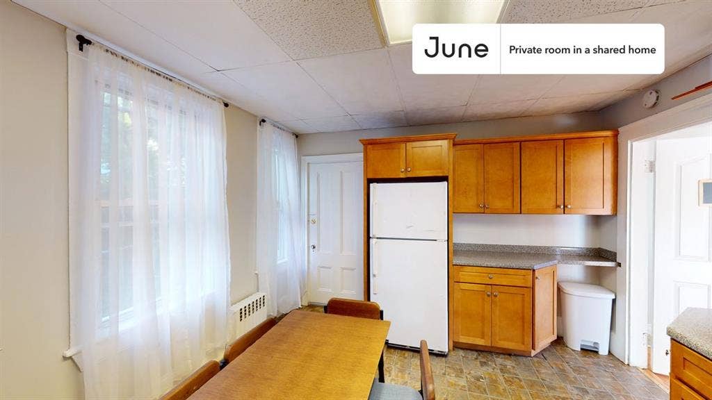 6 BR in Boston