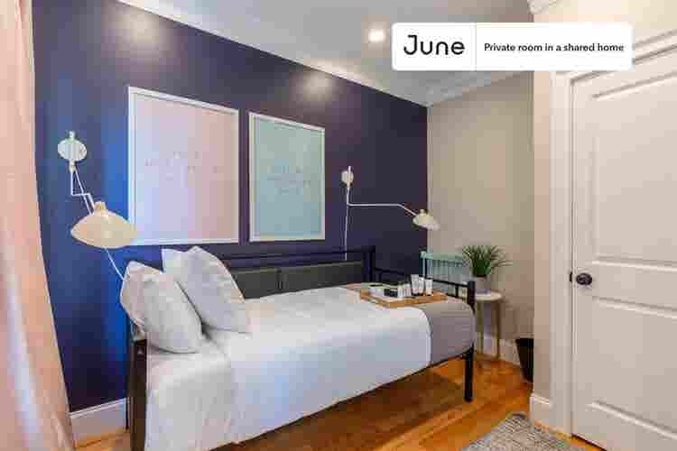 3 BR in Boston