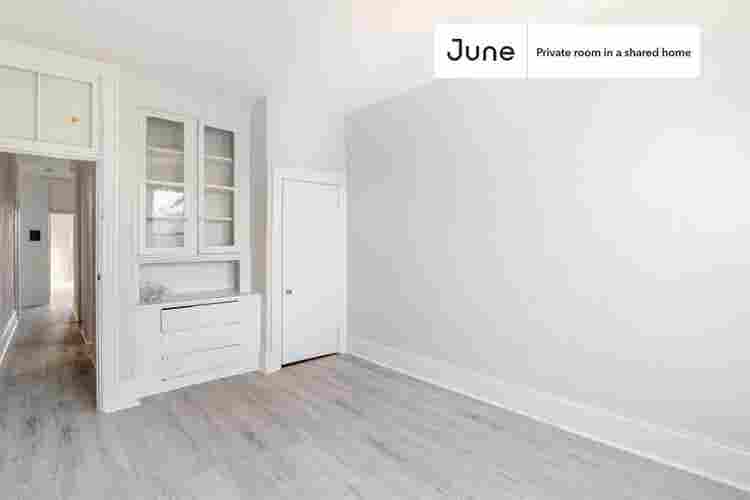 4 BR in Boston