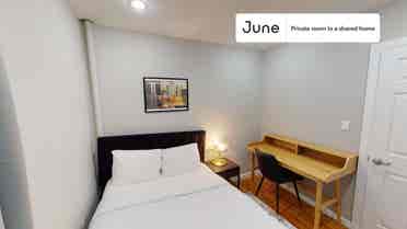 3 BR in New York City