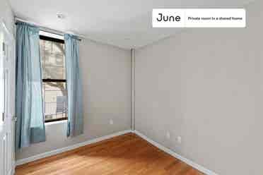 3 BR in New York City