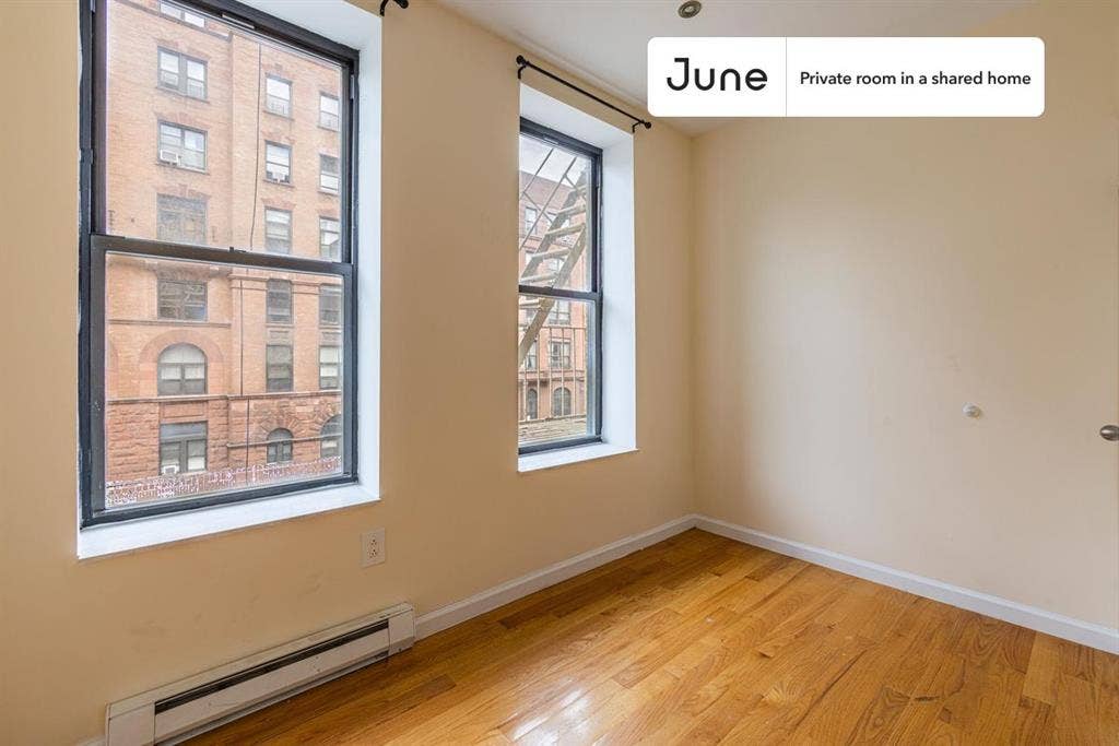 4 BR in New York City