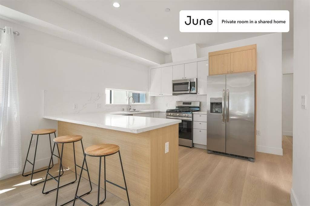 5 BR in Los Angeles