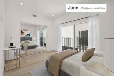 5 BR in Los Angeles