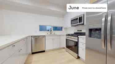 5 BR in Los Angeles