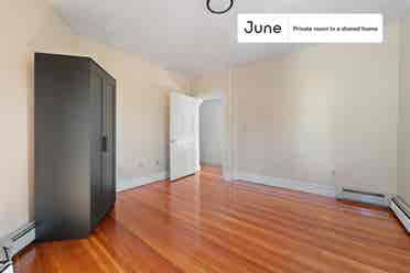 4 BR in Boston