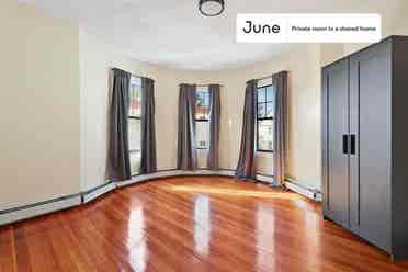 4 BR in Boston