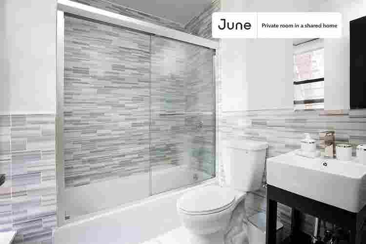 2 BR in New York City
