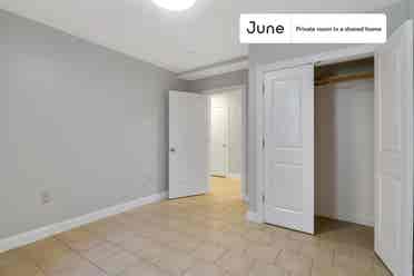 5 BR in Boston