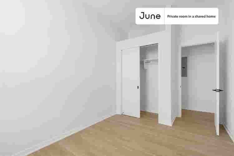 4 BR in Chicago