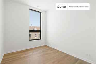 4 BR in Chicago