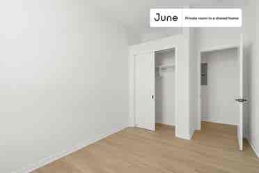 4 BR in Chicago