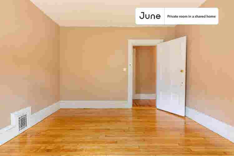 6 BR in Boston
