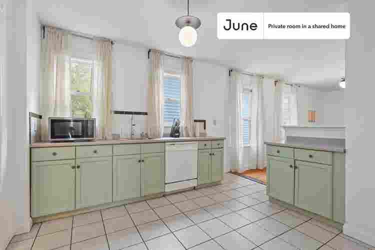 3 BR in Boston