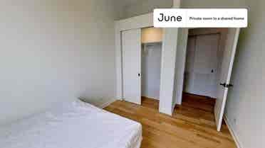 4 BR in Chicago