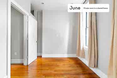 2 BR in New York City