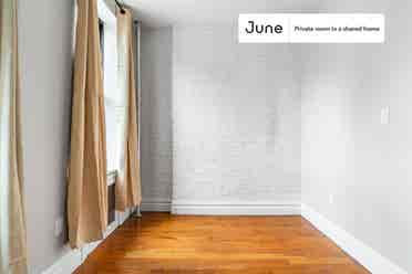 2 BR in New York City