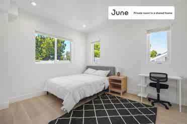 4 BR in Los Angeles