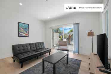 4 BR in Los Angeles