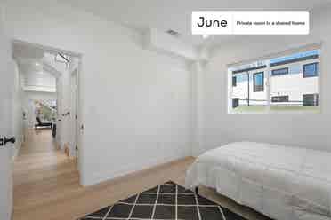 4 BR in Los Angeles