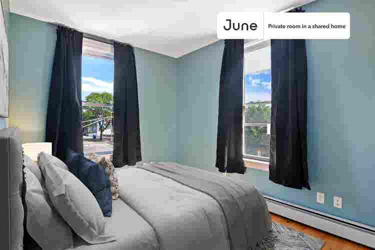 4 BR in Boston