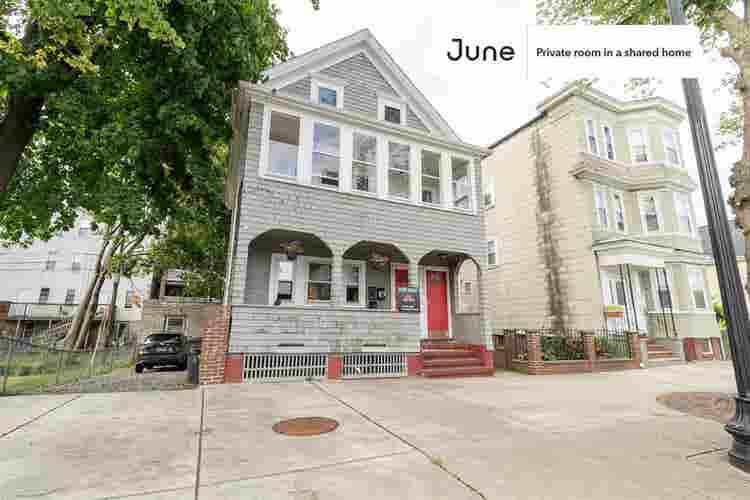 5 BR in Boston