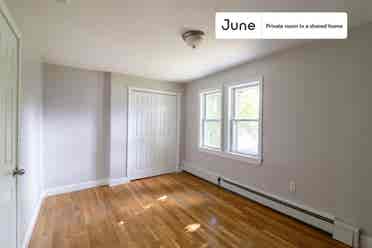 5 BR in Boston