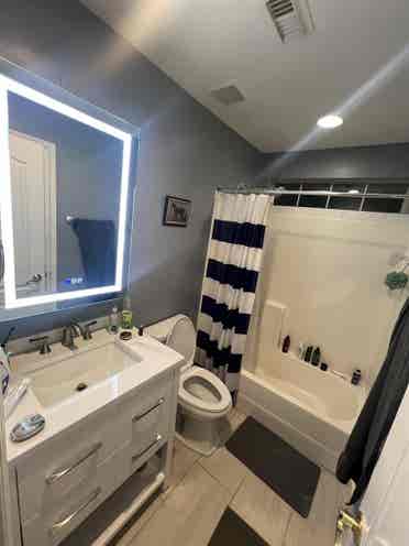 Donelson Nashville Room w/pool
