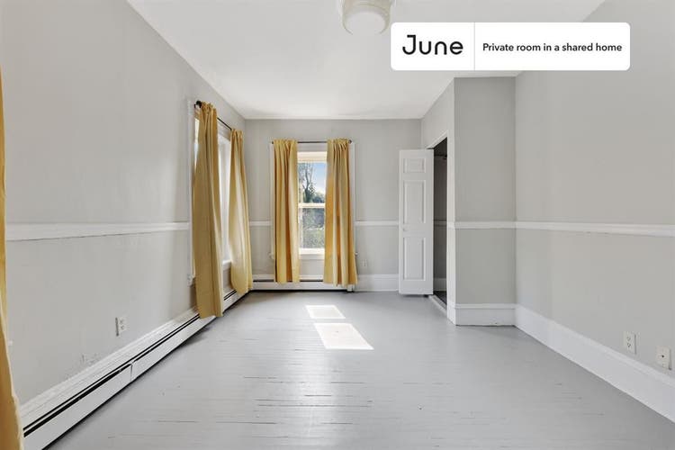 4 BR in Boston