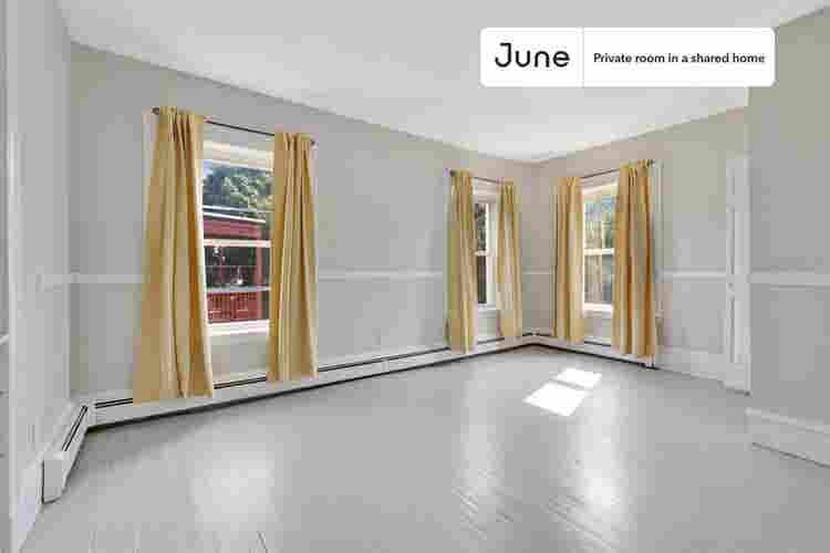 4 BR in Boston