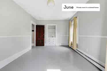 4 BR in Boston