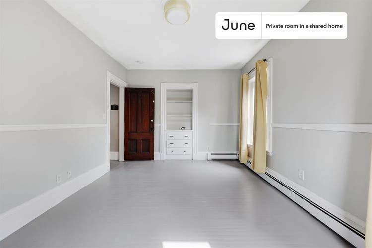 4 BR in Boston