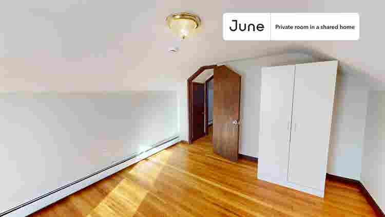 4 BR in Boston