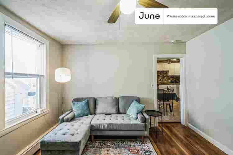 4 BR in Boston