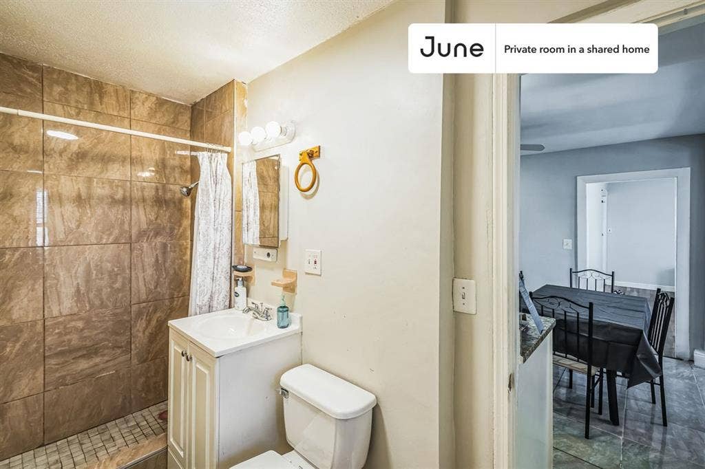 4 BR in Boston