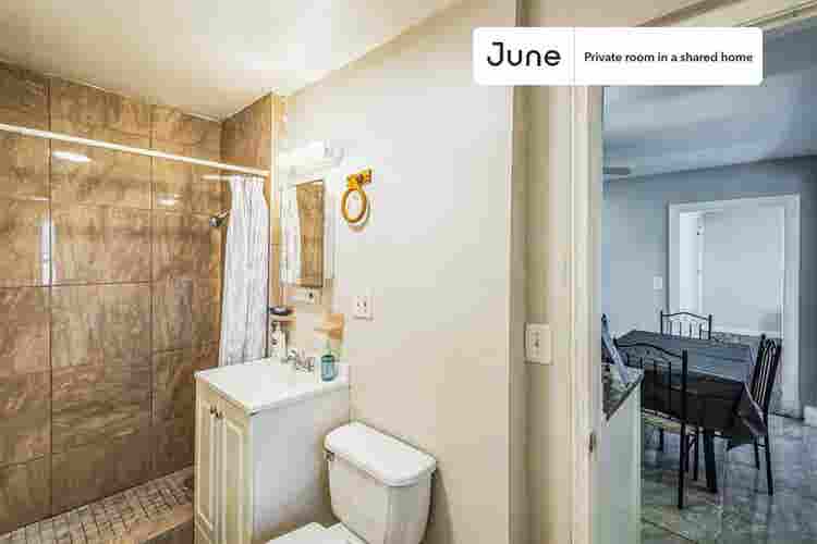 4 BR in Boston