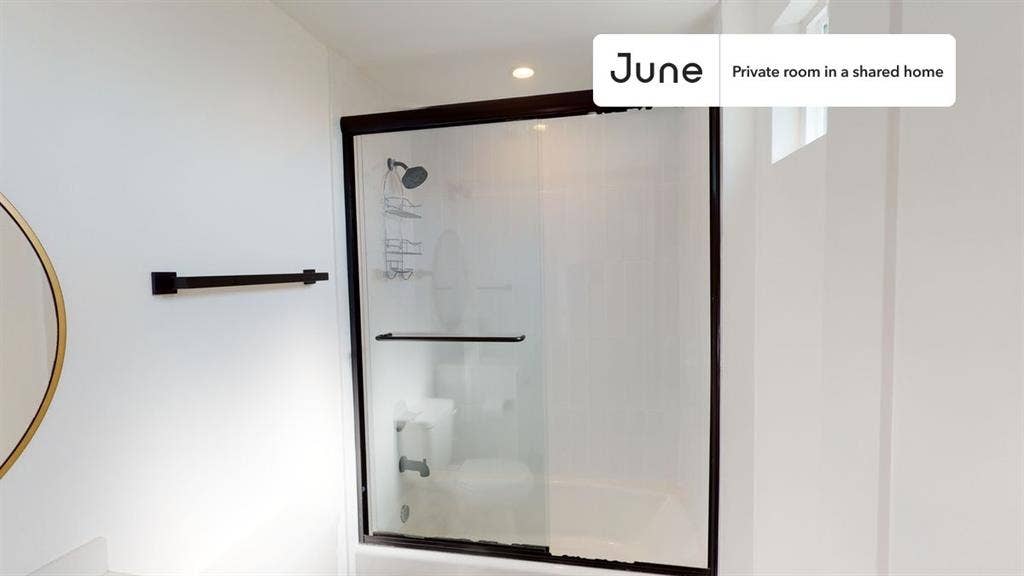 4 BR in Los Angeles