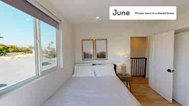 4 BR in Los Angeles