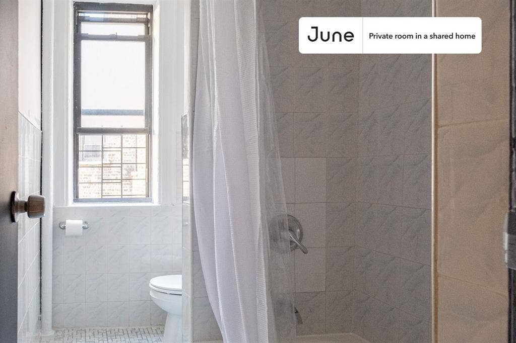 4 BR in New York City