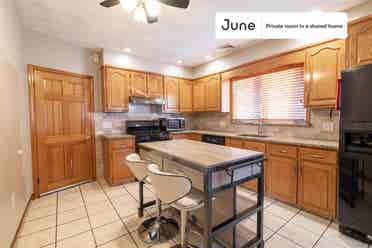 5 BR in Boston