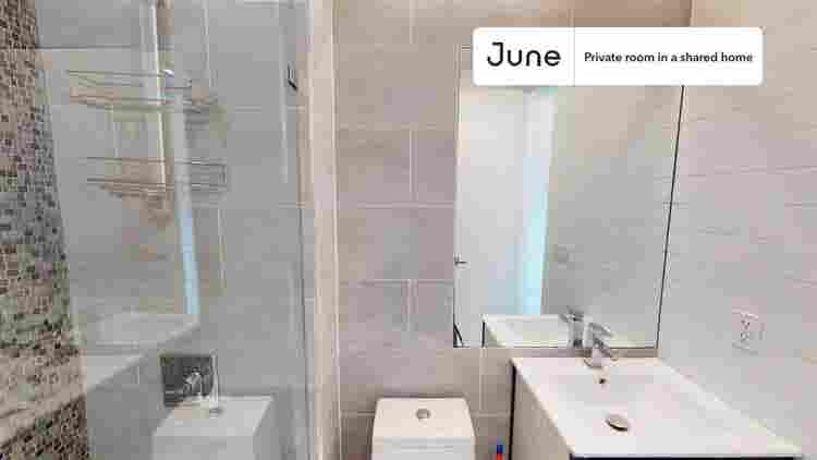 4 BR in New York City