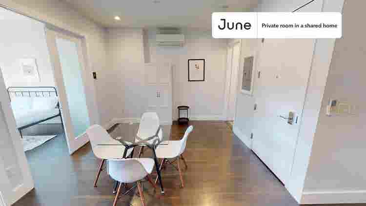 4 BR in New York City