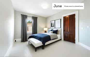4 BR in Boston