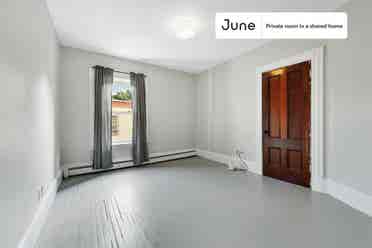 4 BR in Boston