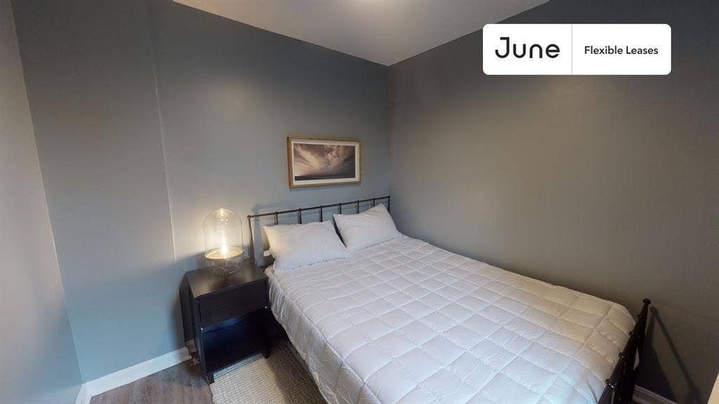 3 BR in Boston