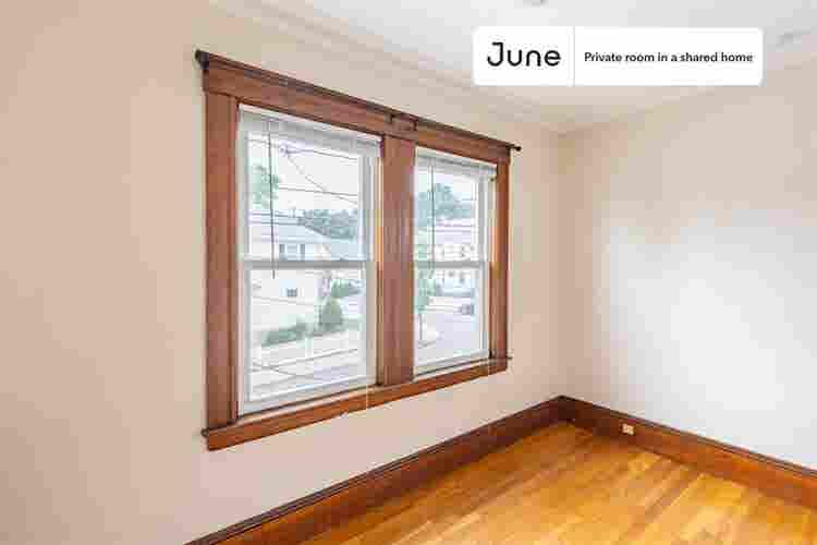 5 BR in Boston