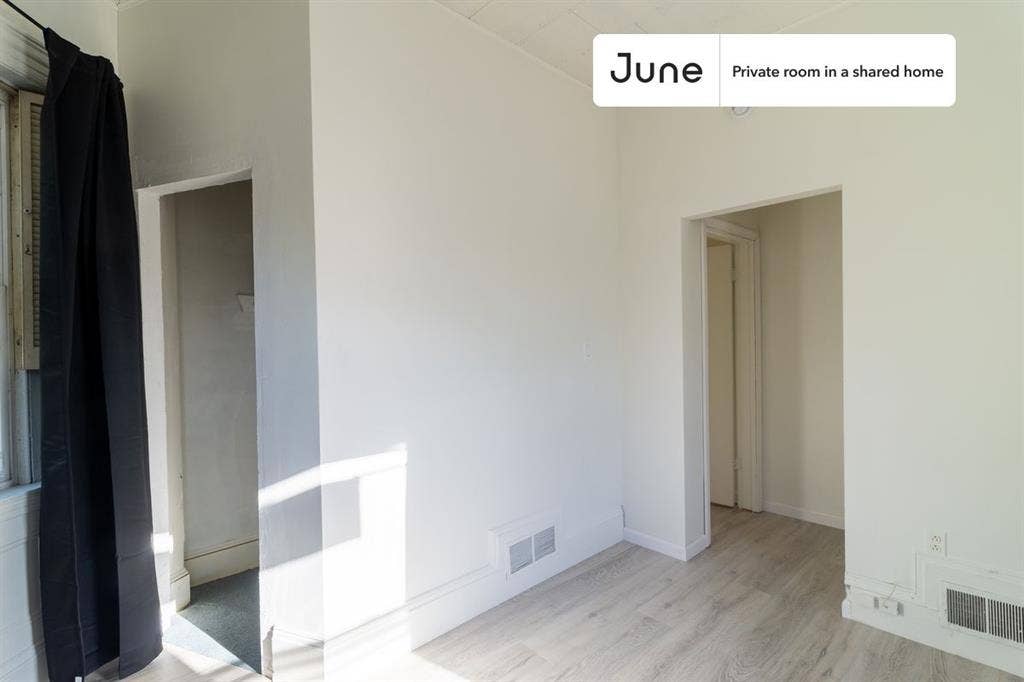 4 BR in Boston