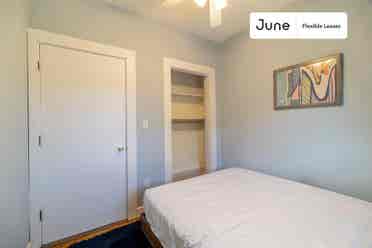 2 BR in Boston